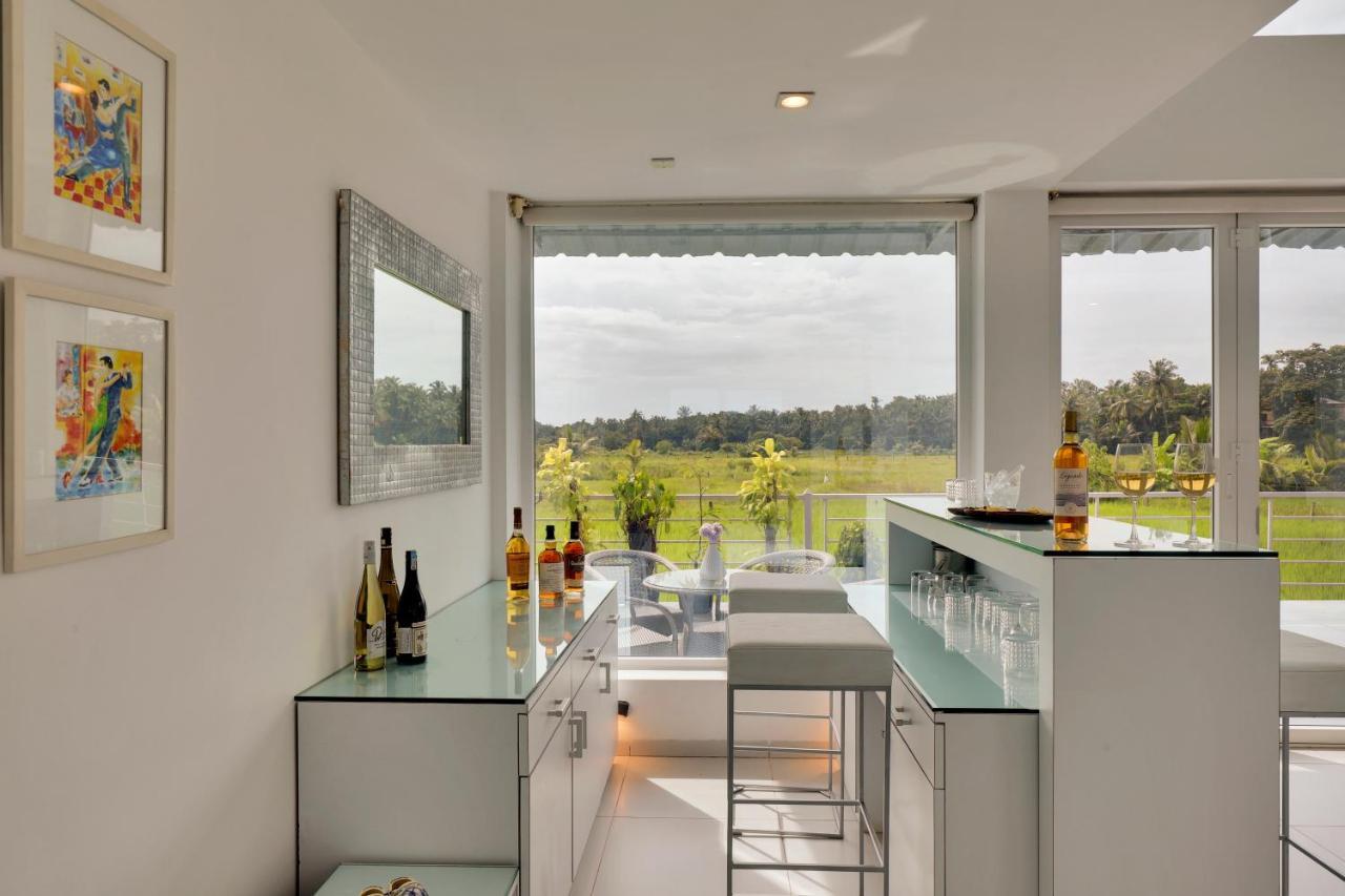 Elivaas 4 Bhk With Pvt Pool & Sunrise Or Sunset View - Risaia Villa