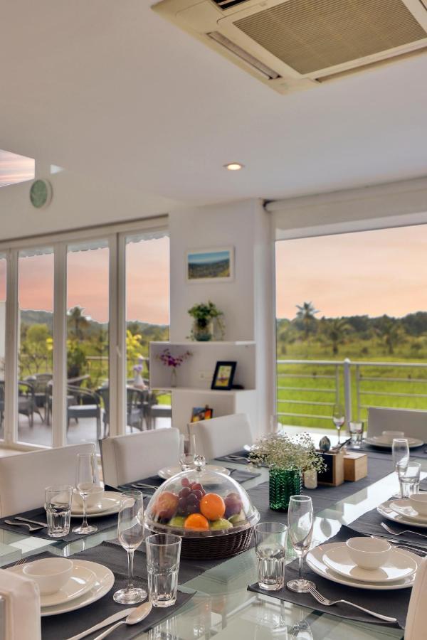 Elivaas 4 Bhk With Pvt Pool & Sunrise Or Sunset View - Risaia