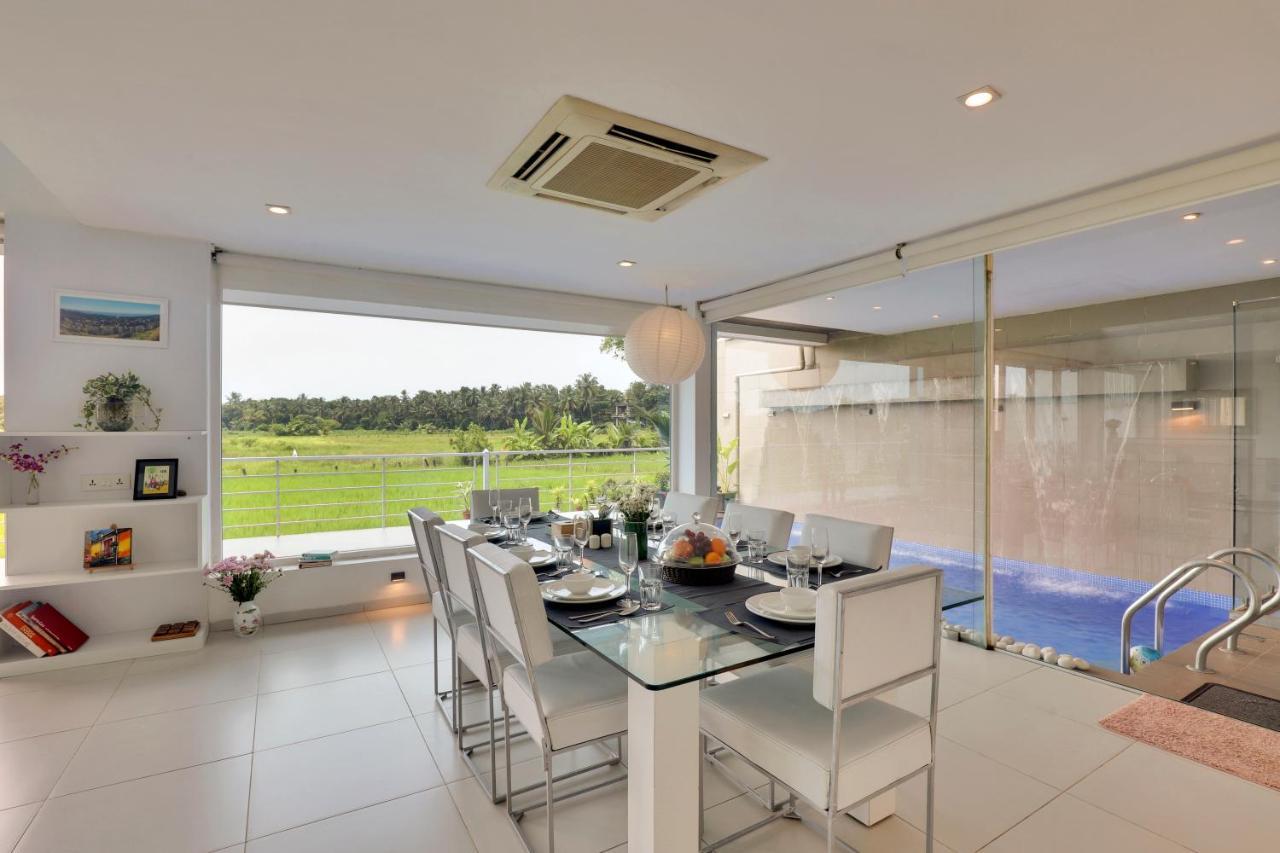 Elivaas 4 Bhk With Pvt Pool & Sunrise Or Sunset View - Risaia * Nerul (Goa)